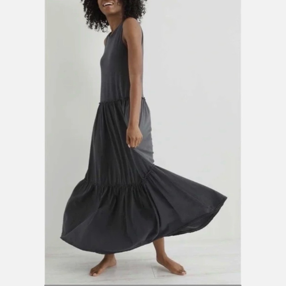 Aerie Charcoal Sleeveless Tiered Maxi Dress Small
